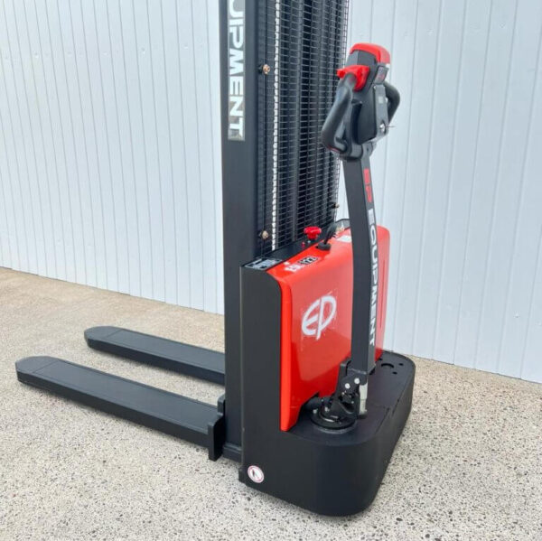 LITHIUM ELECTRIC PALLET STACKER TRUCK EP ESL122 – 3000MM – 1200KGS - Image 6