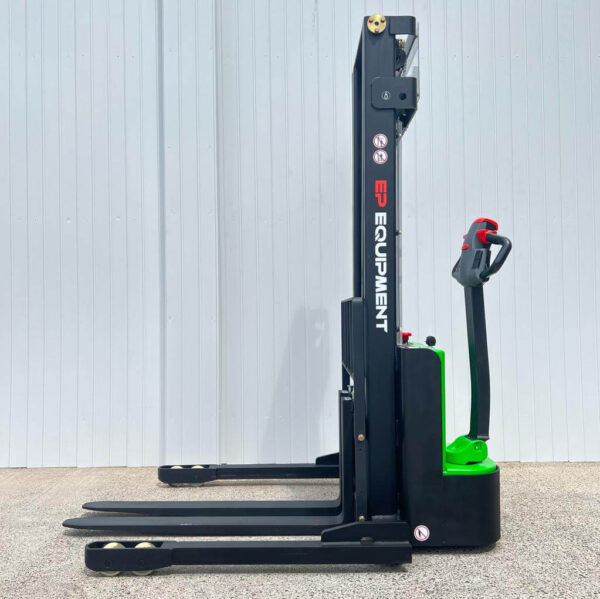 LITHIUM ELECTRIC PALLET STRADDLE EP ES12-25DM -1200KGS – 3000MM LIFT