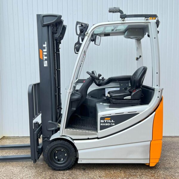 STILL RX20-14C USED 3 WHEEL ELECTRIC FORKLIFT – 4900MM LIFT – MANUFACTURER REBUILD – NEW BATTERY