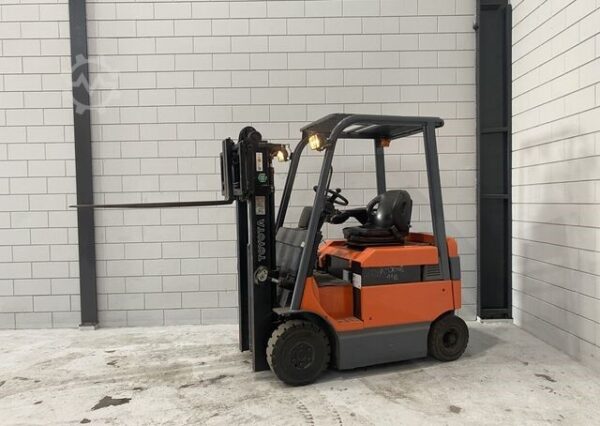 2008 Toyota 7FBMF16 electric forklift - Image 3