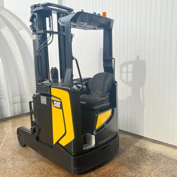 CAT NR16NC USED REACH FORKLIFT TRUCK – 4800MM LIFT – DRIVE IN RACK SPEC - Image 6