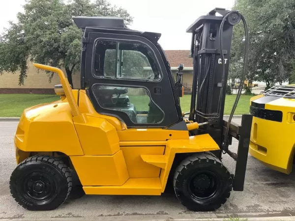 CATERPILLAR Forklifts DP70N1 - Image 2