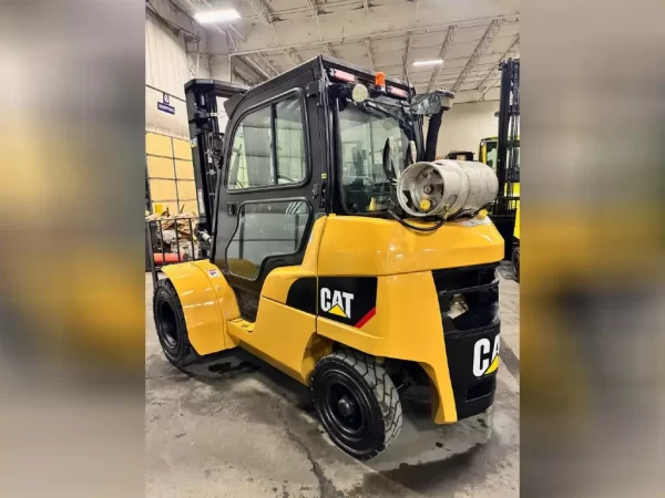 CATERPILLAR Forklifts GP40N1 - Image 6