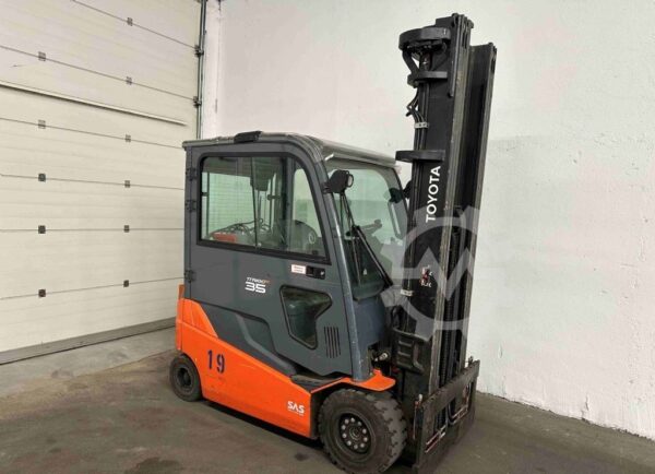 Electric 4-wheel forklift Toyota 8FBMT35 - TRIPLEX 5,5 m - Image 3