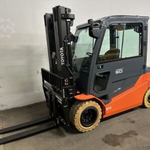 Electric 4-wheel forklift Toyota 8FBMT35 - TRIPLEX 5,5 m