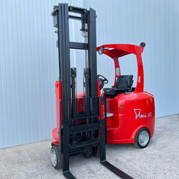 FLEXI AC1000 USED ARTICULATED FORKLIFT – 5550MM LIFT - Image 4