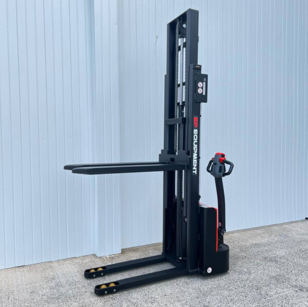 LITHIUM ELECTRIC PALLET STACKER TRUCK EP ESL122 – 3000MM – 1200KGS - Image 6