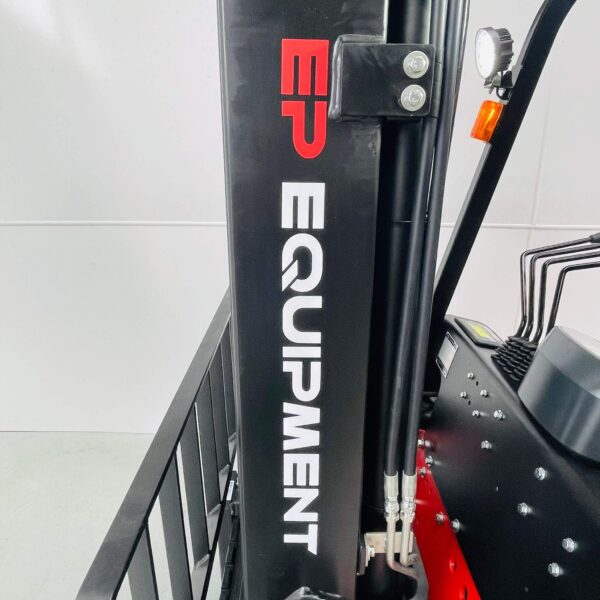 NEW EP EFL302 LITHIUM ELECTRIC FORKLIFT – DUPLEX – 3000MM LIFT - Image 9