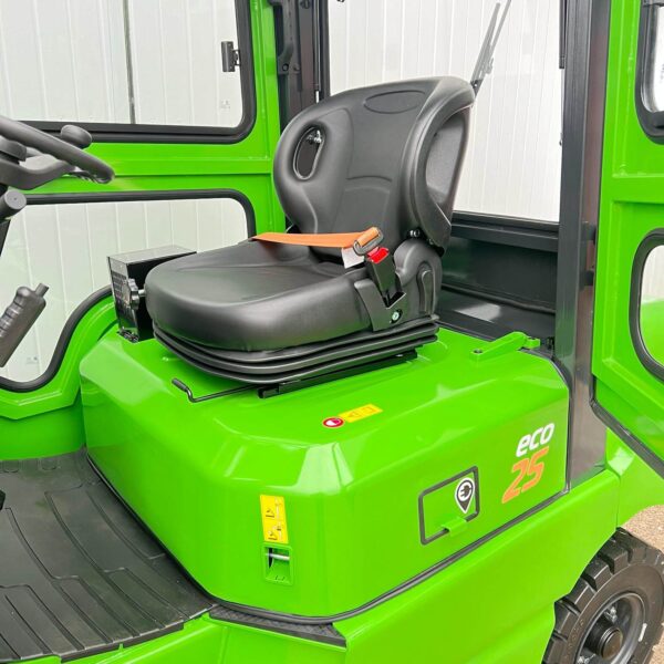 NEW LITHIUM GREENPOWER ECO 25 ELECTRIC FORKLIFT – 4800MM LIFT – FULL CAB - Image 6