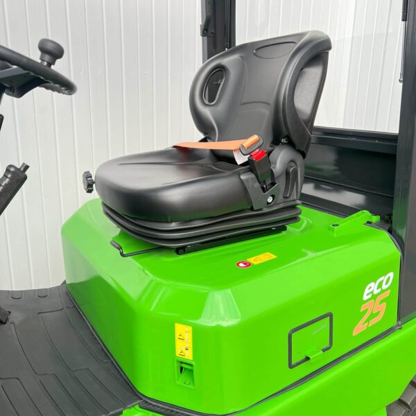 NEW LITHIUM GREENPOWER ECO 25 ELECTRIC FORKLIFT – 4800MM LIFT – HALF CAB - Image 3