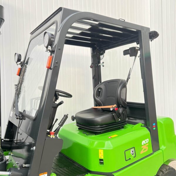 NEW LITHIUM GREENPOWER ECO 25 ELECTRIC FORKLIFT – 6000MM LIFT – HALF CAB - Image 7