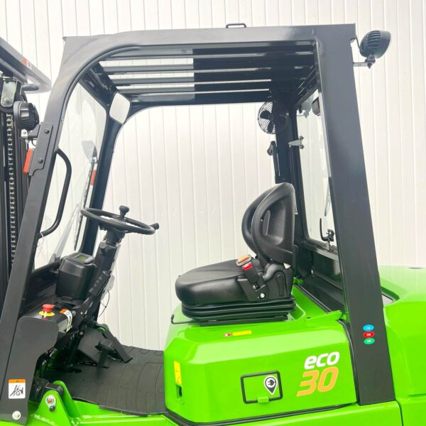 NEW LITHIUM GREENPOWER ECO 30 ELECTRIC FORKLIFT – 4800MM LIFT – HALF CAB - Image 12