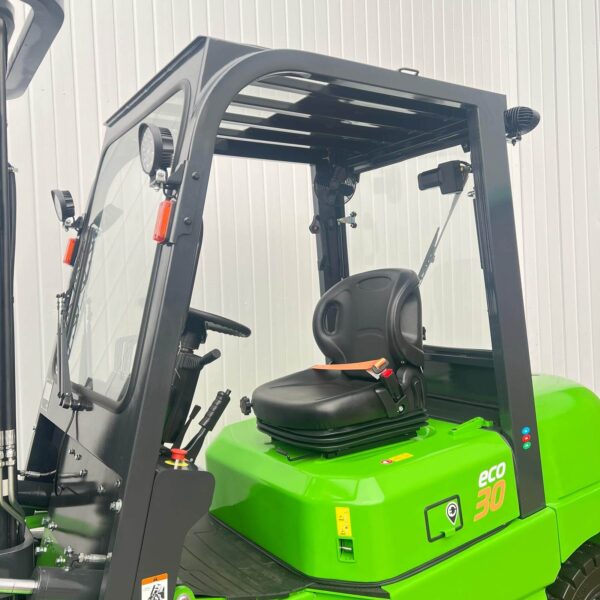 NEW LITHIUM GREENPOWER ECO 30 ELECTRIC FORKLIFT – 4800MM LIFT – HALF CAB - Image 9