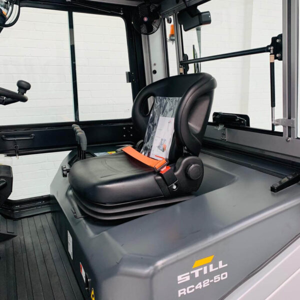 NEW STILL RC42-50 DIESEL FORKLIFT -FULL CAB – 6000MM LIFT - Image 6