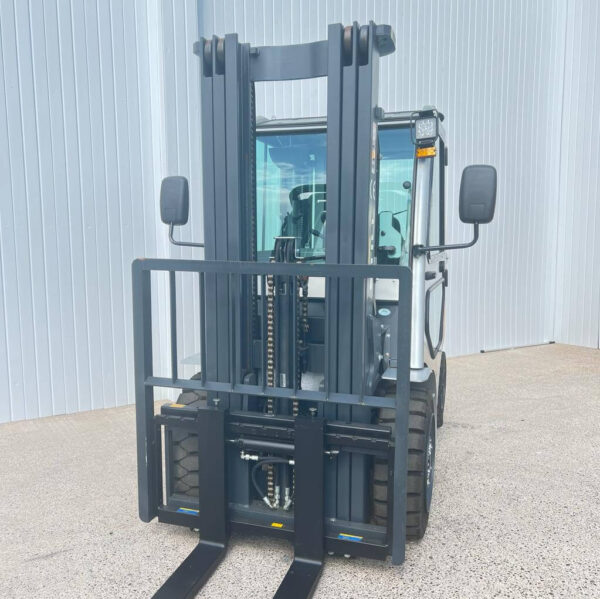 NEW STILL RCD30 DIESEL FORKLIFT – FULL CAB – 4700MM LIFT - Image 5