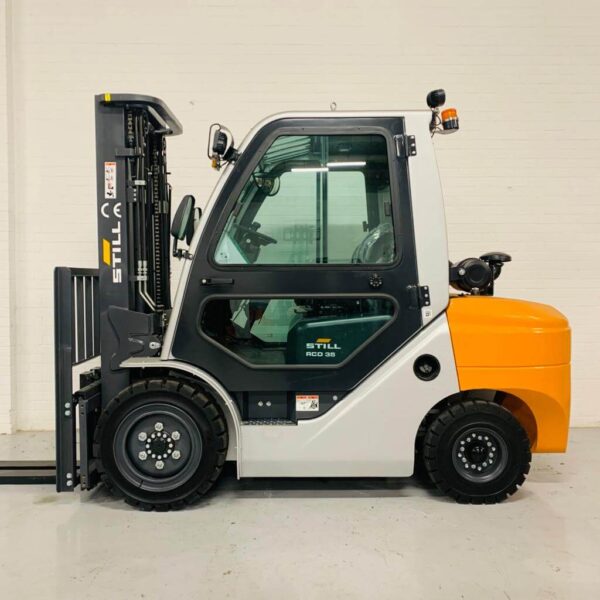 NEW STILL RCD35 DIESEL FORKLIFT – FULL CAB – 4700MM LIFT