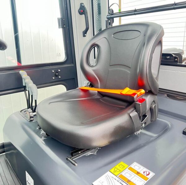 NEW STILL RCD35 DIESEL FORKLIFT – FULL CAB – 6000MM LIFT - Image 12