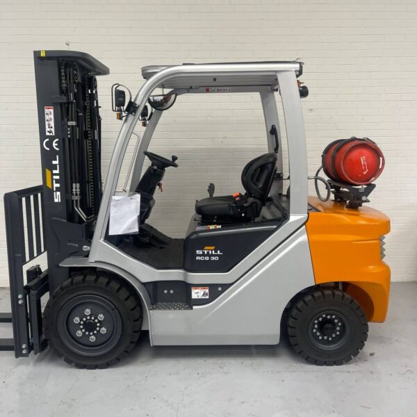 NEW STILL RCG30 GAS FORKLIFT