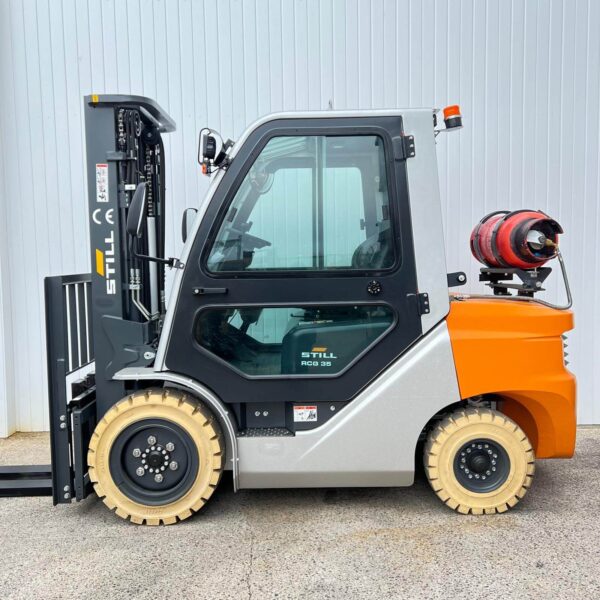 STILL RCG35 Gas Forklift