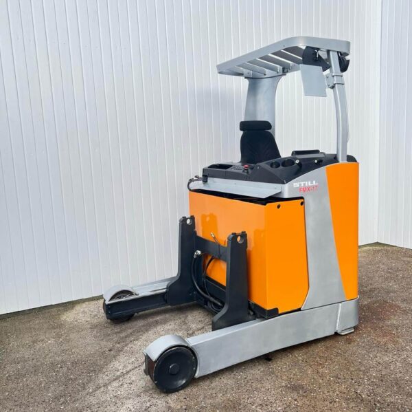 STILL FMX17 REACH FORKLIFT TRUCK – 11000MM LIFT - Image 4