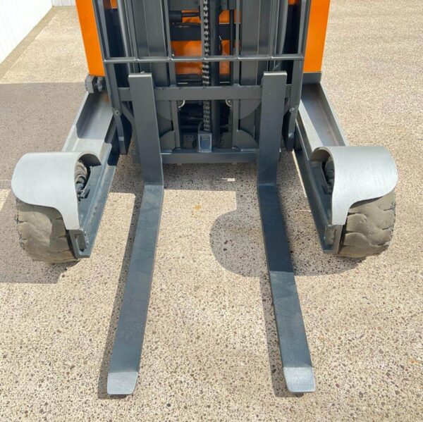 STILL FMX20SE USED IN/OUTDOOR REACH FORKLIFT TRUCK – 4250MM LIFT - Image 4