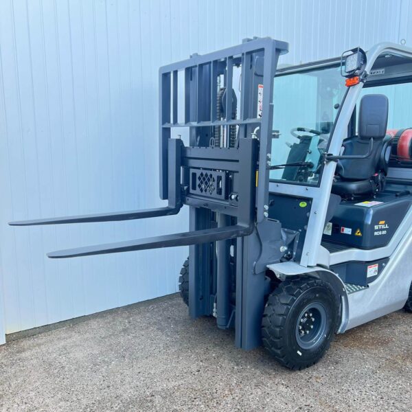 STILL RCG20 GAS FORKLIFT – EX DEMO – 3000MM LIFT - Image 9