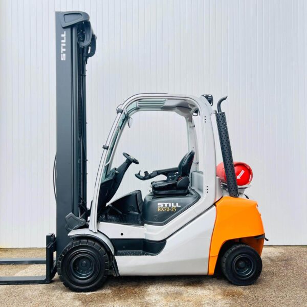 STILL RX70-25T used gas forklift