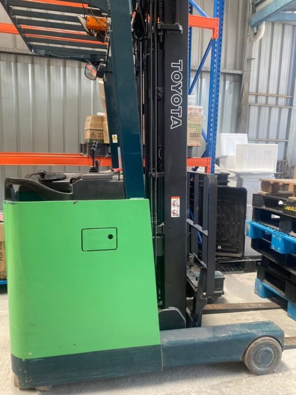 Toyota 7FBR15 Reach Truck Forklift - Image 3