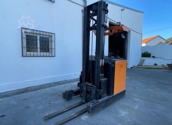 Toyota 7FBRE14N-3 Electric Forklift