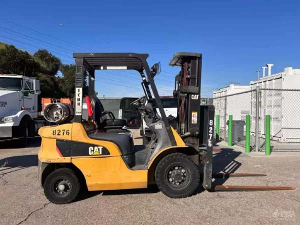 Used 2008 CATERPILLAR Forklifts P5000